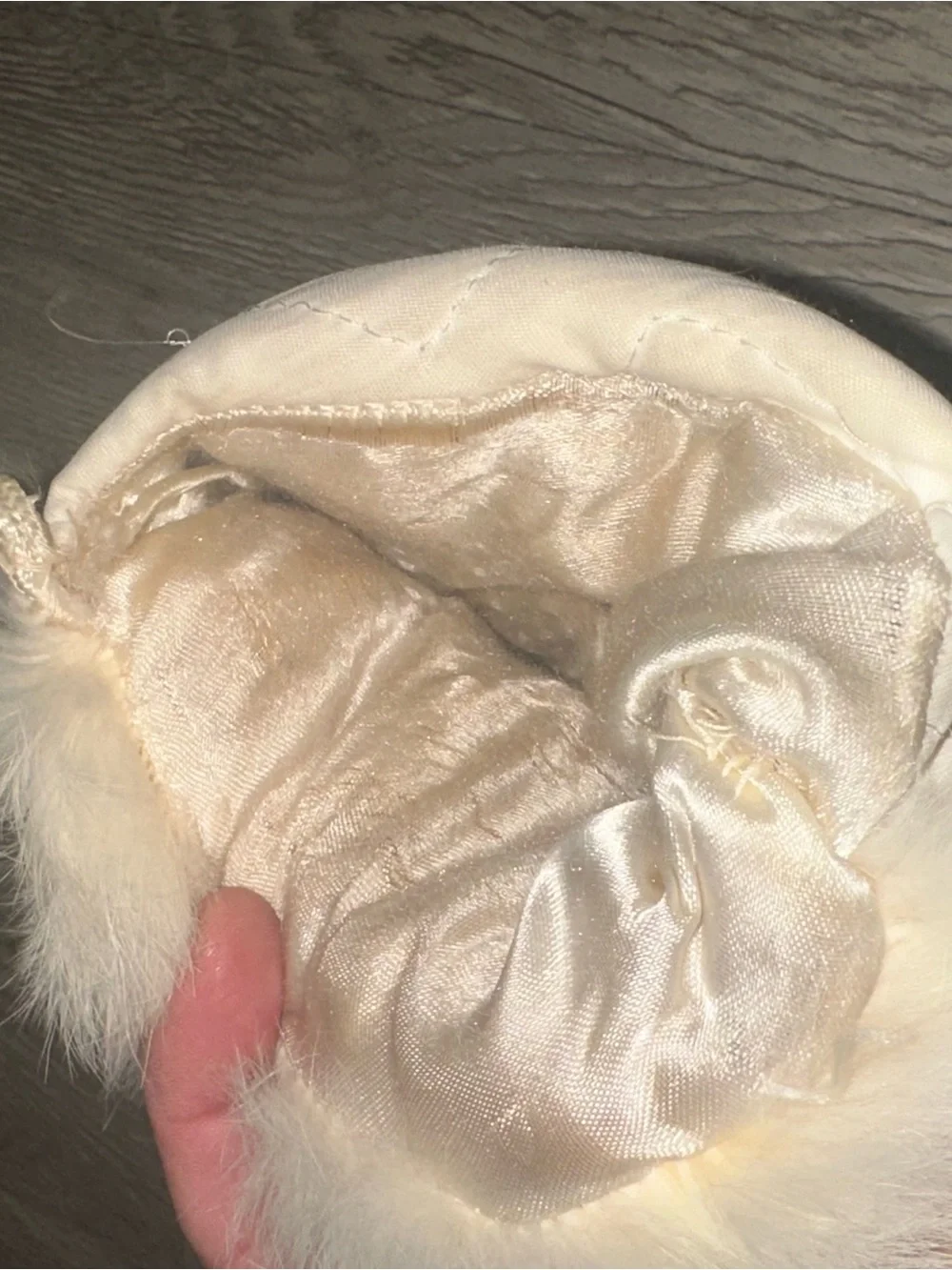 Vtg 50’s Genuine Rabbit Fur Hand Warmer Muff & Pom Pom Tie on Hat